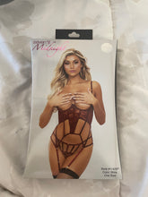 Load image into Gallery viewer, Super Sexy Bustier w/G-String Wine
