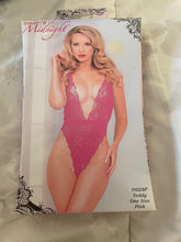 Load image into Gallery viewer, PINK Pristine Plunge Teddy
