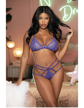 Load image into Gallery viewer, Stunning Stretch Lace Purple Bra and Panty Set
