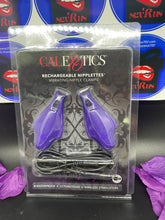 Load image into Gallery viewer, Nipplettes Rechargeable Vibrating Clamps in Purple

